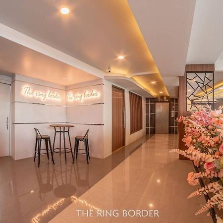 Hotel The Ring Border Ban Khlong Phruan Esterno foto