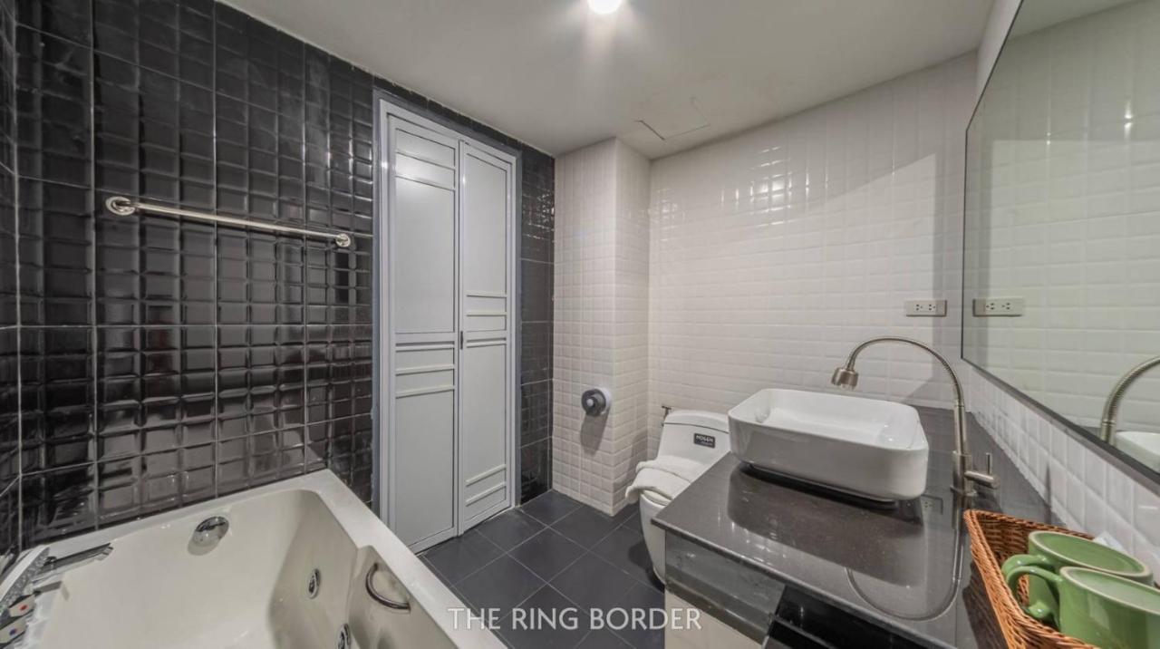 Hotel The Ring Border Ban Khlong Phruan Esterno foto